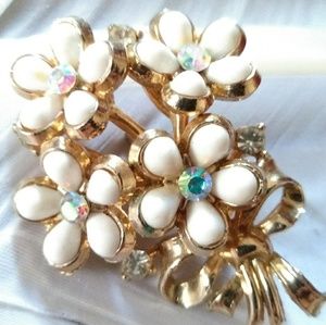 3/$20 VNTG AB Crystal flower brooch pin gold tone